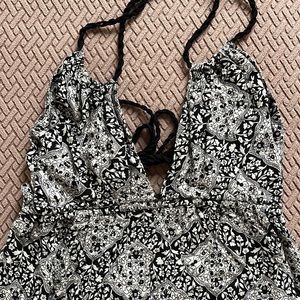 LILYFUL maxi dress M